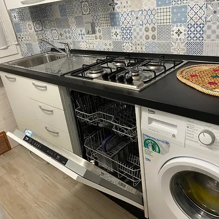 Marzia مارينا دي كامبو